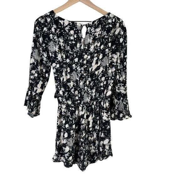 Free People All The Right Ruffles Romper in Ivory Black, Size XS‎ - Picture 12 of 16